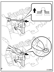 DISASSEMBLE SHIFT LEVER GUIDE HOUSING