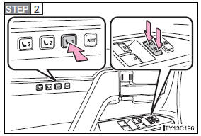 Using the door lock switch