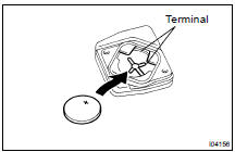 (e) Install a battery (lithium battery) as shown in the illustration.