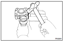 REMOVE SPIDER BEARINGS