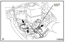 DISCONNECT BRAKE LINES