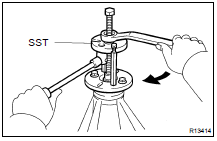 TEMPORARILY ADJUST DRIVE PINION PRELOAD