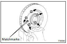 REMOVE HUB BOLT