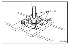 REPLACE COMPANION FLANGE DUST DEFLECTOR