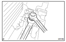 REMOVE PRESSURE SWITCH FROM LIQUID TUBE