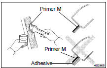  COAT CONTACT SURFACE OF DOOR PANEL WITH PRIMER 